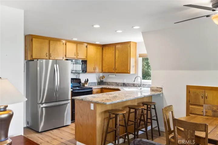 28207 Oaks Rancho, Keene, California 93531