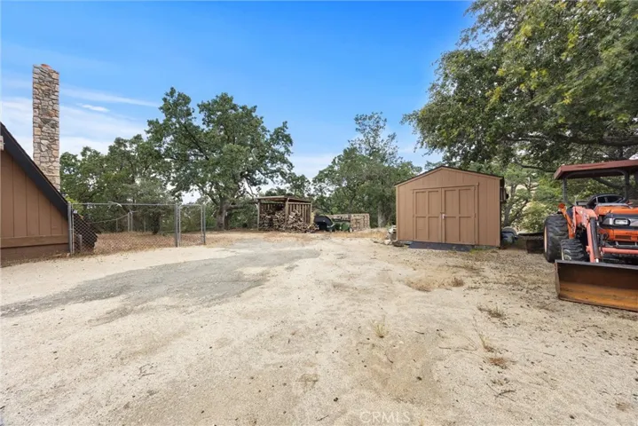 28207 Oaks Rancho, Keene, California 93531