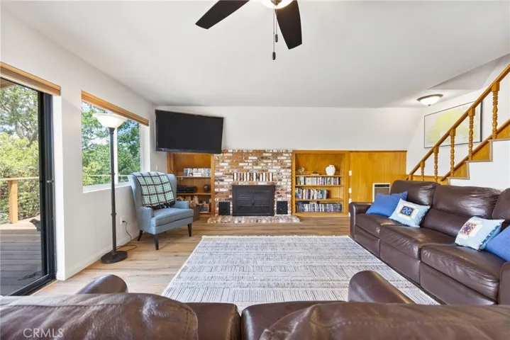 28207 Oaks Rancho, Keene, California 93531