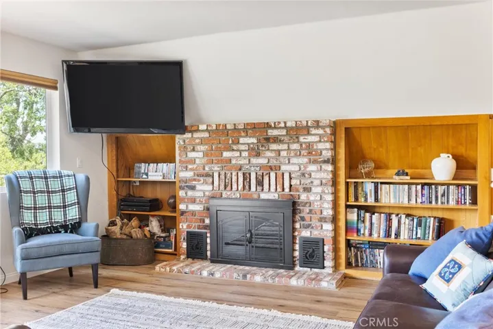28207 Oaks Rancho, Keene, California 93531