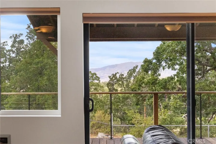 28207 Oaks Rancho, Keene, California 93531