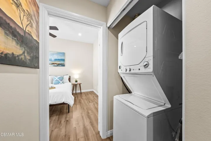 laundry in unit