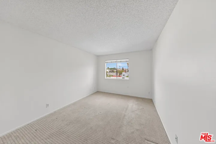 1118 Valencia Street 310, Los Angeles, California 90015