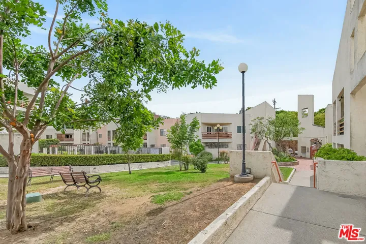 1118 Valencia Street 310, Los Angeles, California 90015