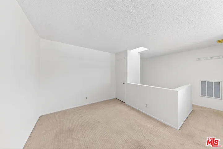 1118 Valencia Street 310, Los Angeles, California 90015