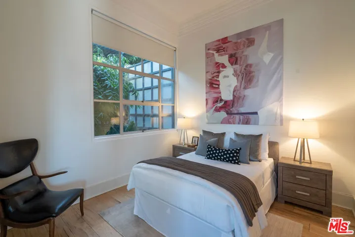 710 N Orlando Avenue 201, West Hollywood, California 90069