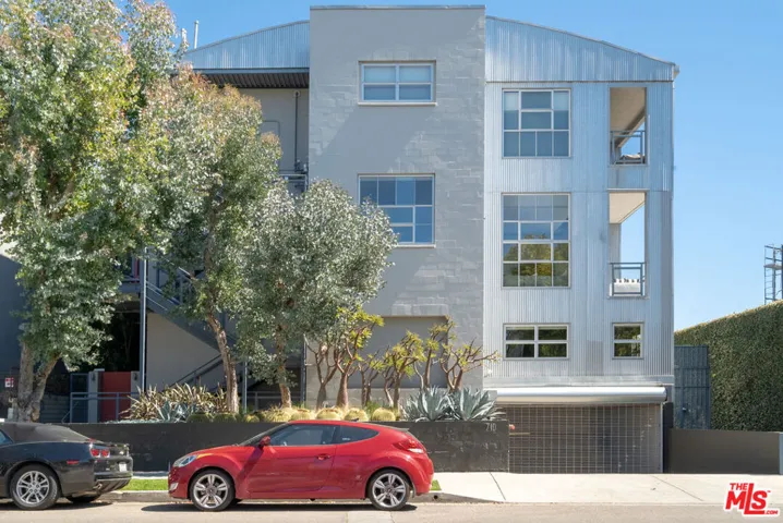 710 N Orlando Avenue 201, West Hollywood, California 90069