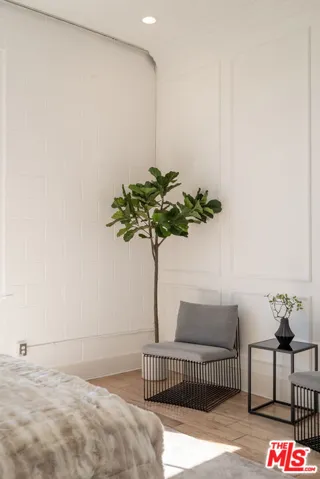 710 N Orlando Avenue 201, West Hollywood, California 90069