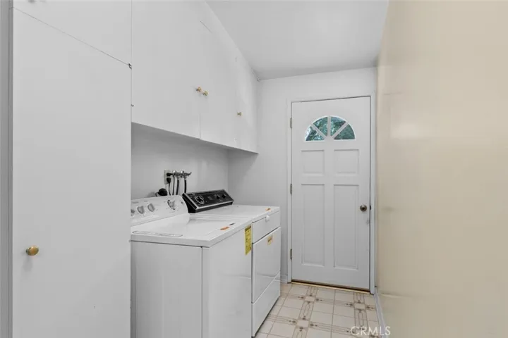 4500 Callada Place, Tarzana, California 91356
