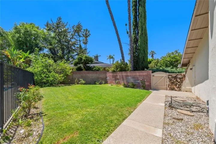 4500 Callada Place, Tarzana, California 91356