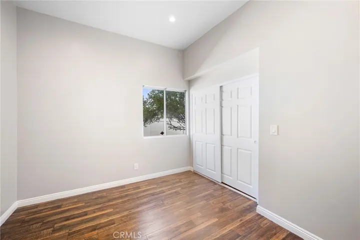 10227 Helendale Avenue, Tujunga, California 91042