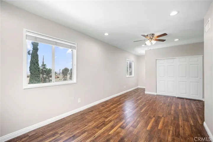10227 Helendale Avenue, Tujunga, California 91042