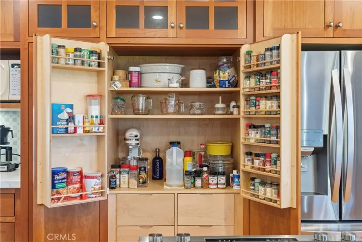 Custom Pantry Design