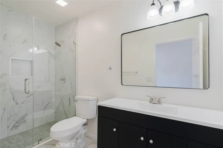 18347 Saticoy Street 26, Reseda, California 91335