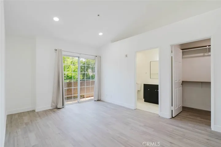 18347 Saticoy Street 26, Reseda, California 91335