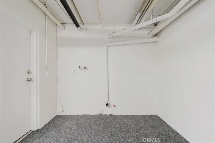 18347 Saticoy Street 26, Reseda, California 91335