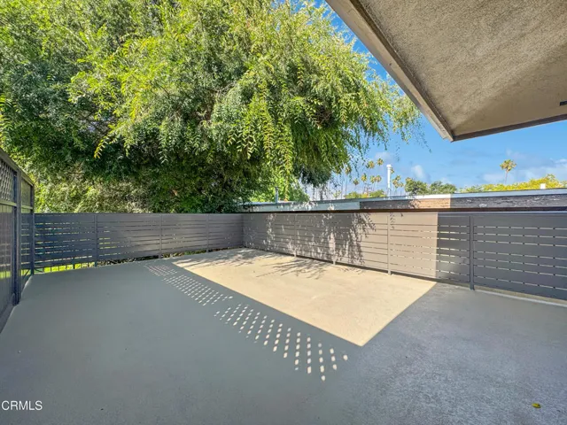 720 Mountain private patio