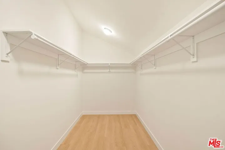 13082 Mindanao Way 54, Marina Del Rey, California 90292