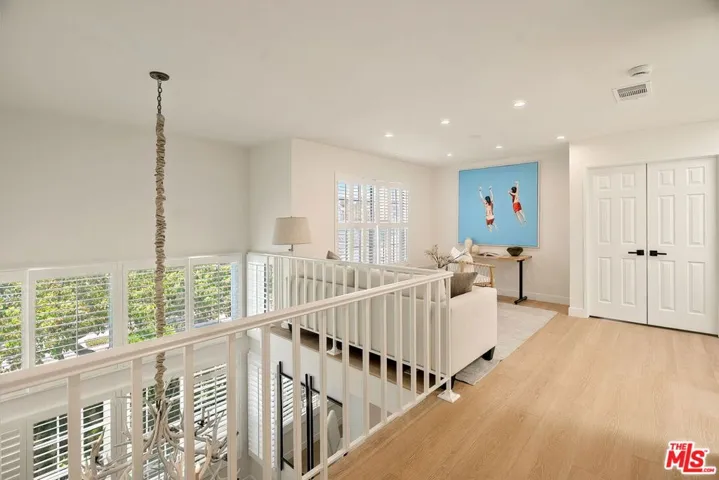 13082 Mindanao Way 54, Marina Del Rey, California 90292