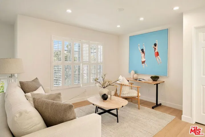 13082 Mindanao Way 54, Marina Del Rey, California 90292