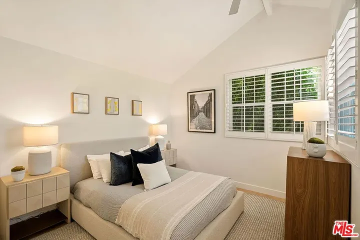13082 Mindanao Way 54, Marina Del Rey, California 90292