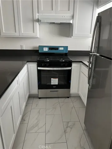 Studio Kitchen