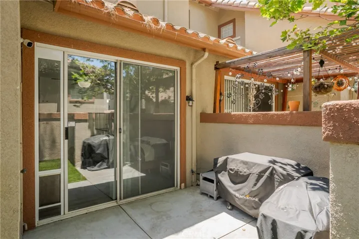 2941 Via Milano 108, Corona, California 92879