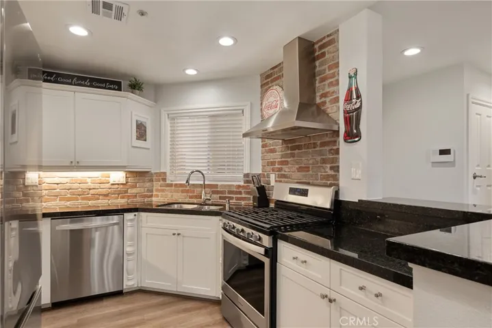 2941 Via Milano 108, Corona, California 92879