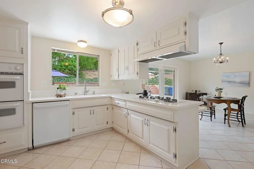 07-Kitchen