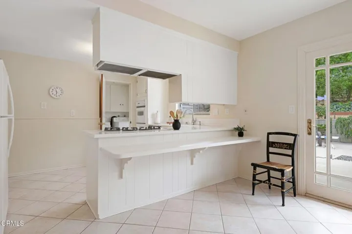 06-Kitchen