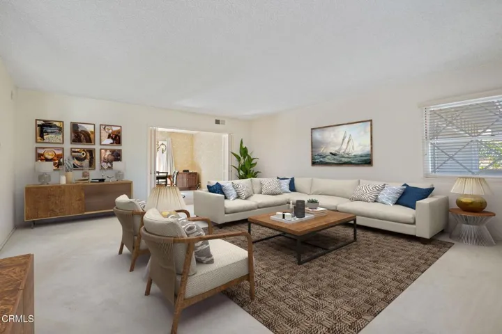 02 - Living Room (virtual staging)