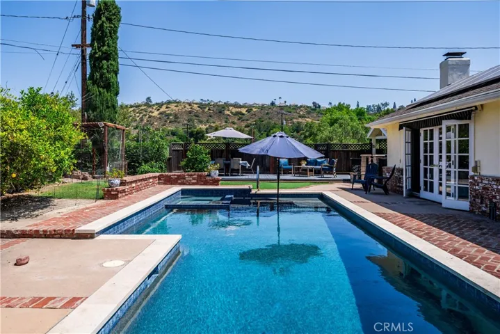 19631 Country Haven, Santa Ana, California 92705