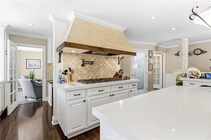 19631 Country Haven, Santa Ana, California 92705