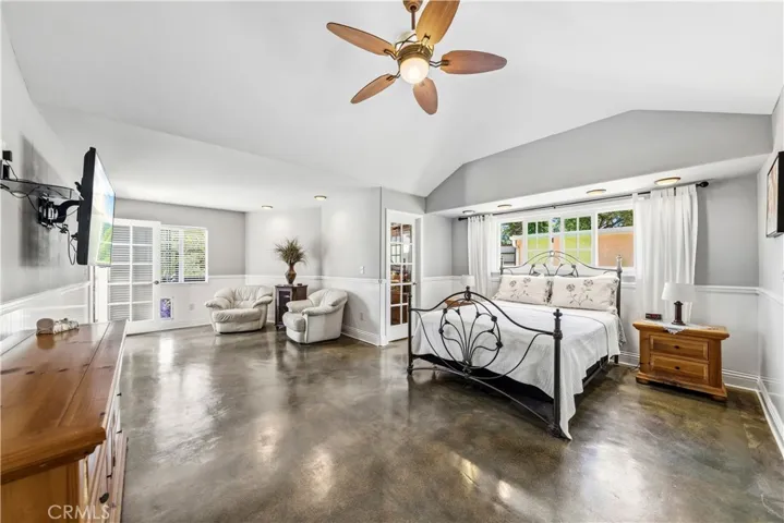 19631 Country Haven, Santa Ana, California 92705