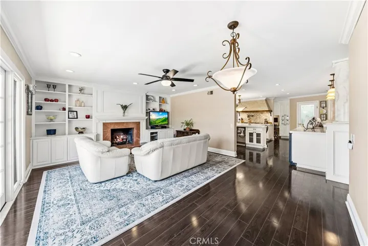 19631 Country Haven, Santa Ana, California 92705