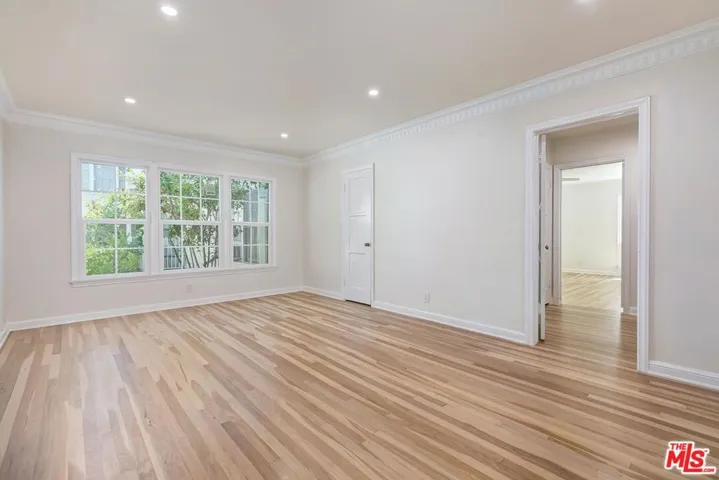 405 1/2 Shirley Place, Beverly Hills, California 90212