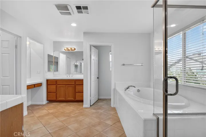 25130 Pacific Crest, Corona, California 92883
