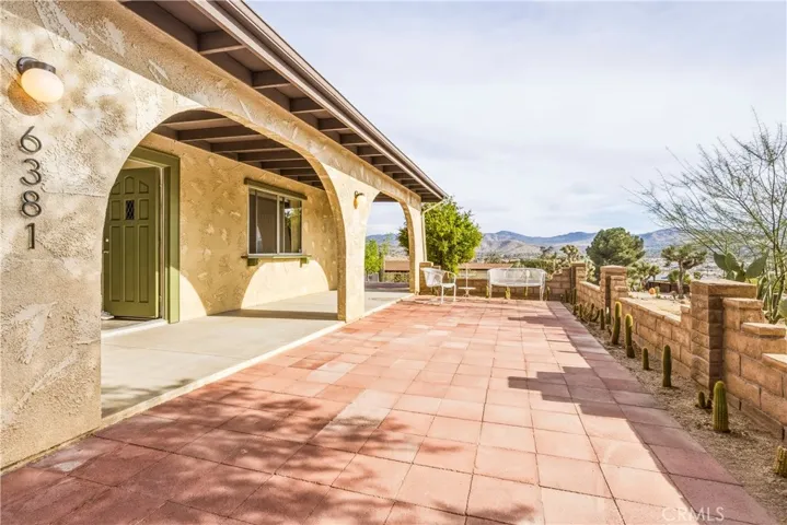 6381 Airway Avenue, Yucca Valley, California 92284
