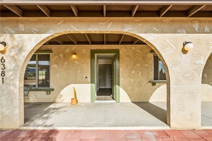 6381 Airway Avenue, Yucca Valley, California 92284