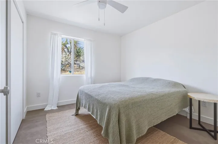 6381 Airway Avenue, Yucca Valley, California 92284