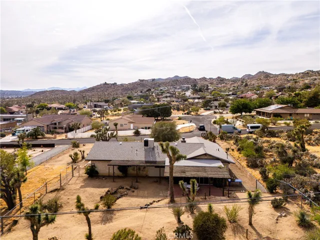6381 Airway Avenue, Yucca Valley, California 92284