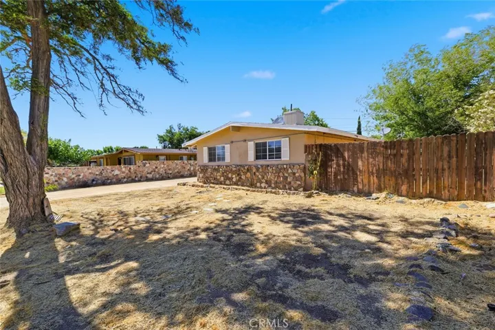 2047 W Lingard, Lancaster, California 93536