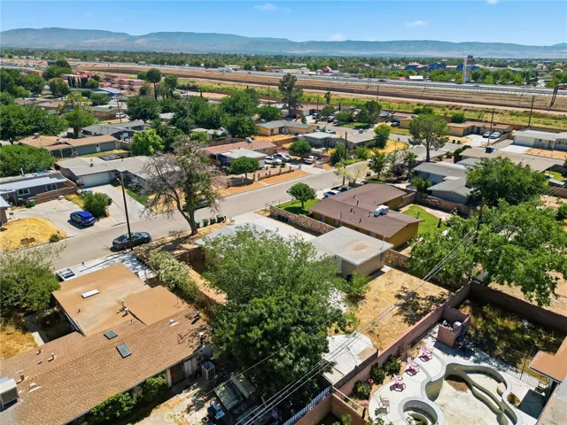 2047 W Lingard, Lancaster, California 93536