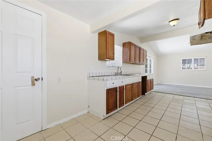 2047 W Lingard, Lancaster, California 93536