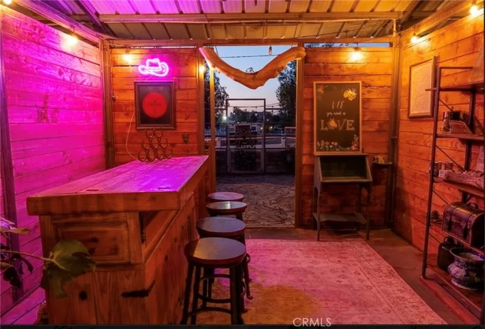 One stall turned into bar/entertainment spot