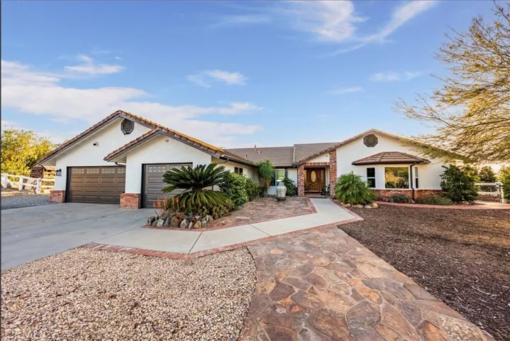 17720 Copper Queen, Perris, California 92570
