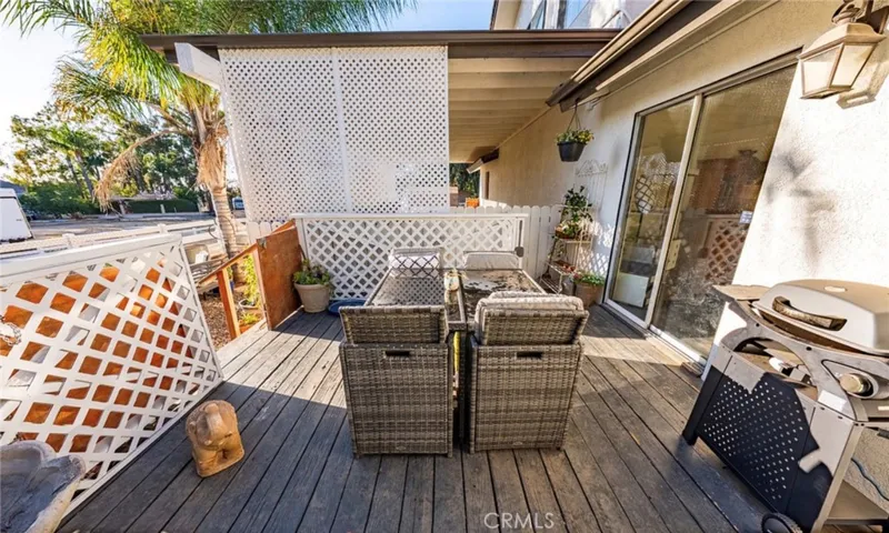 Deck off the barndominium