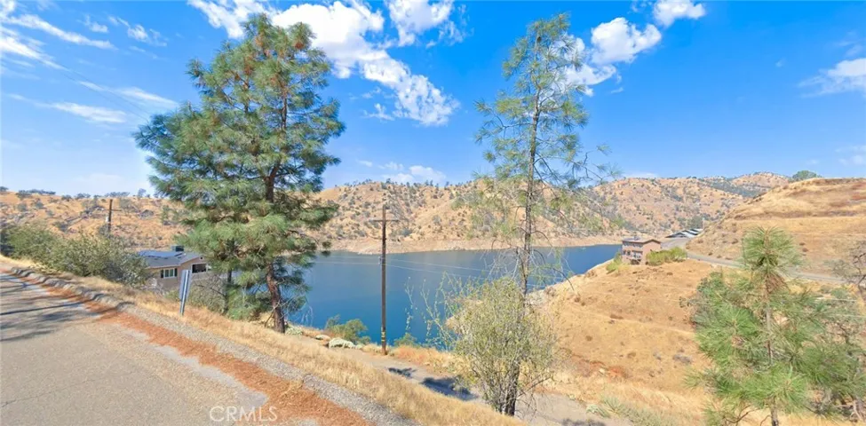 28075 Sky Harbour Road, Friant, California 93626