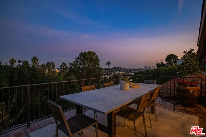 4778 Bonvue Avenue, Los Angeles, California 90027