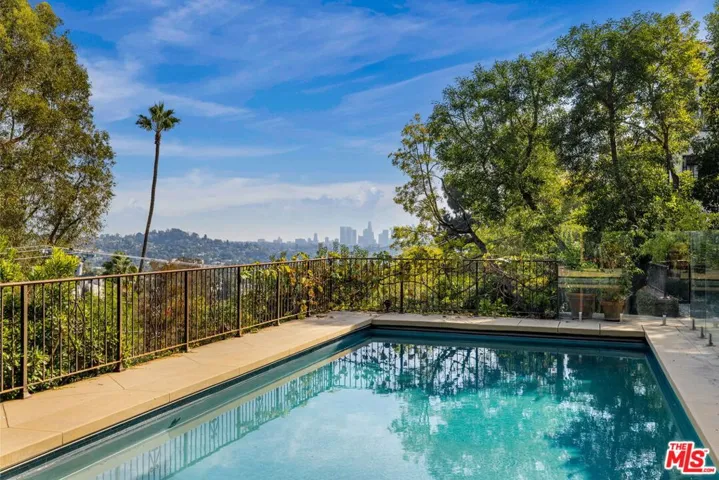 4778 Bonvue Avenue, Los Angeles, California 90027